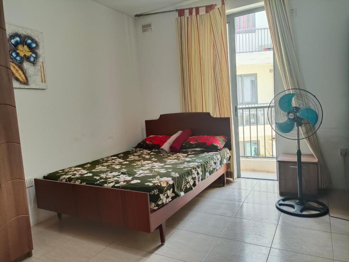 You Can Enjoy Your Time At Waterford Apartment Attard Exterior photo